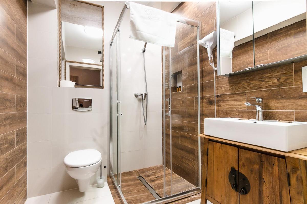 Apartamenty Kapitanskie Oława Buitenkant foto